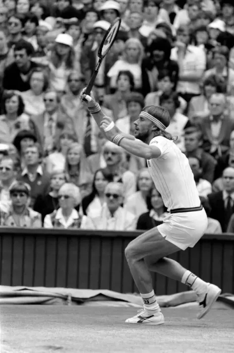 Framed Print : Wimbledon Tennis: Mens Finals 1981: John McEnroe v. Bjorn Borg Framed Print : Wimbledon Tennis: Mens Finals 1981: John McEnroe v. Bjorn Borg