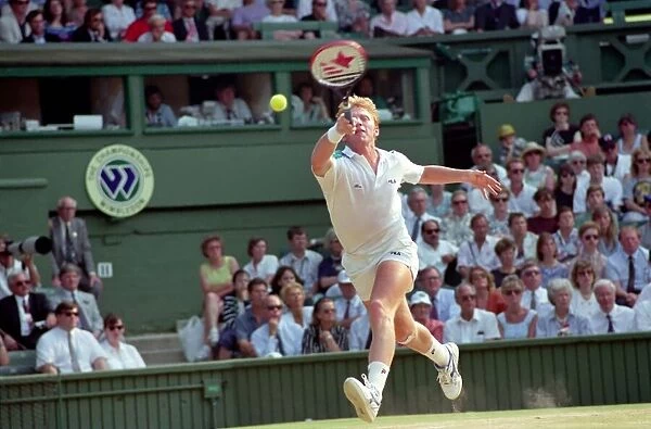 Wimbledon Tennis. Mens Semi. Boris Becker v. David Wheaton. July 1991 91-4275-176