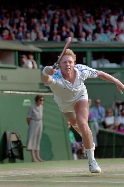 Wimbledon Tennis. Mens Semi. Boris Becker v. David Wheaton. July 1991 91-4275-184