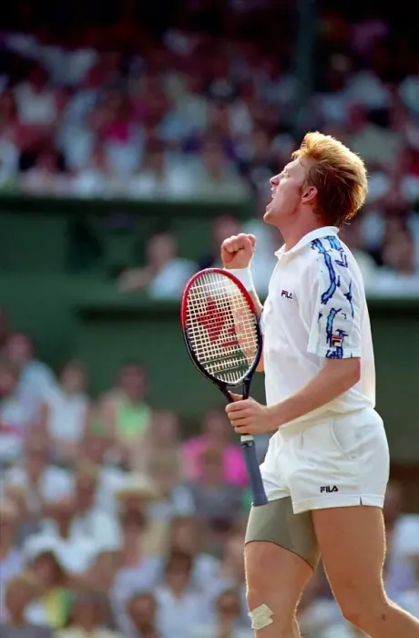 Framed Print : Wimbledon Tennis. Mens Semi Final. Boris Becker v. David Wheaton Framed Print : Wimbledon Tennis. Mens Semi Final. Boris Becker v. David Wheaton