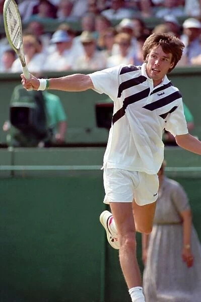 Wimbledon Tennis. Mens Semi. Stefan Edberg v. Michael Stich. July 1991 91-4275-231