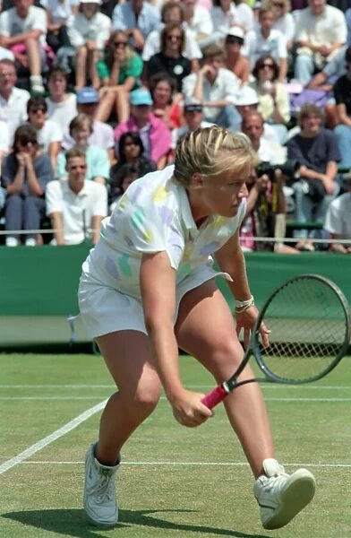 Wimbledon Tennis. Monica seles. Action. June 1989 89-3908-050