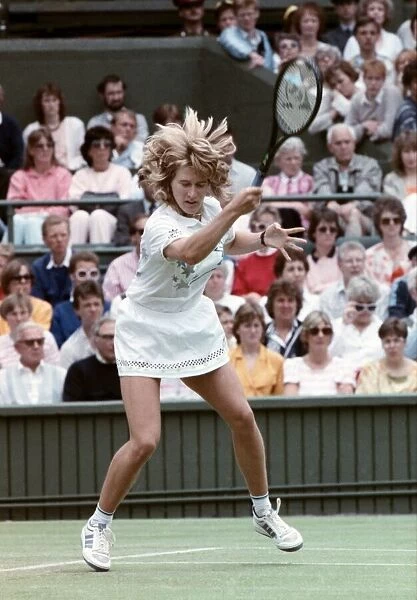 Wimbledon Tennis. Staffi Graf. June 1988 88-3396-035