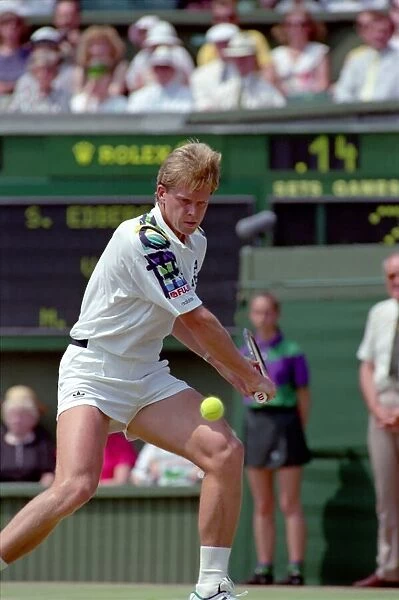 Wimbledon Tennis. Stefan Edberg v. Michael Stich. July 1991 91-4275-116