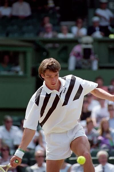 Wimbledon Tennis. Stefan Edberg v. Michael Stich. July 1991 91-4275-129