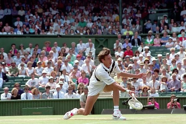 Wimbledon Tennis. Stefan Edberg v. Michael Stich. July 1991 91-4275-110