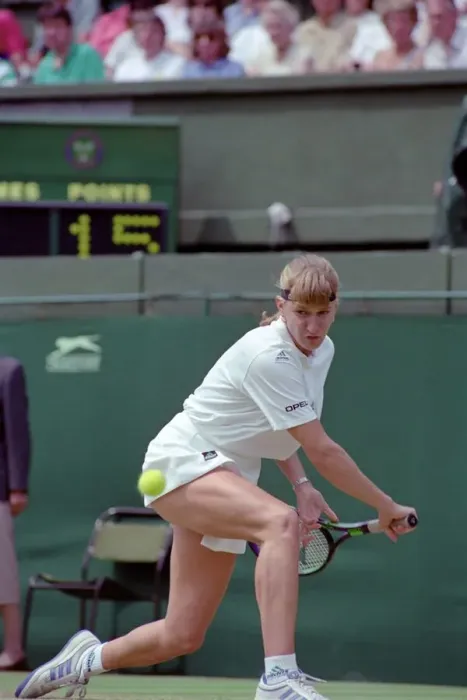 Framed Print : Wimbledon Tennis. Zina Garrison v. Steffi Graf. July 1991 91-4197-192 Framed Print : Wimbledon Tennis. Zina Garrison v. Steffi Graf. July 1991 91-4197-192