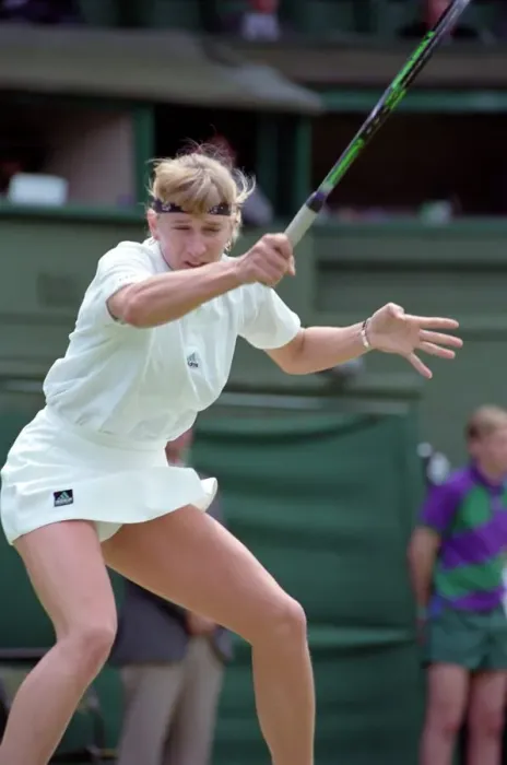 Framed Print : Wimbledon Tennis. Zina Garrison v. Steffi Graf. July 1991 91-4197-183 Framed Print : Wimbledon Tennis. Zina Garrison v. Steffi Graf. July 1991 91-4197-183