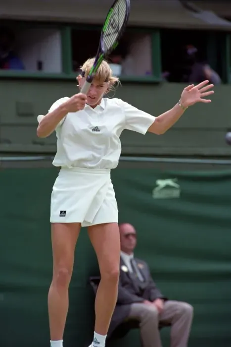 Framed Print : Wimbledon Tennis. Zina Garrison v. Steffi Graf. July 1991 91-4197-179 Framed Print : Wimbledon Tennis. Zina Garrison v. Steffi Graf. July 1991 91-4197-179