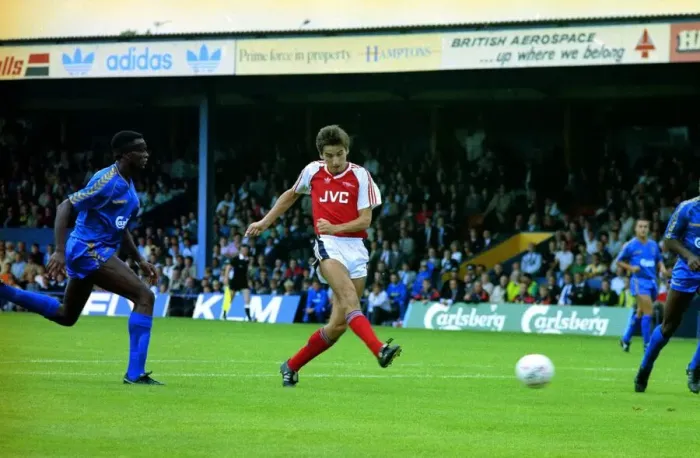 Framed Print : Wimbledon v Arsenal - 29th August 1988 Framed Print : Wimbledon v Arsenal - 29th August 1988