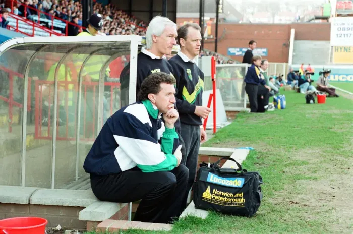 Framed Print : Wimbledon v Norwich, league match at Plough Lane, Saturday 20th March 1993 Framed Print : Wimbledon v Norwich, league match at Plough Lane, Saturday 20th March 1993