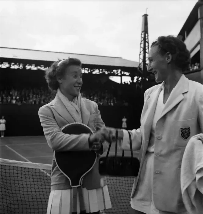Framed Print : Wimbledon - Wightman Cup Misses Maureen Connolly and J. j. Walker Smith. June 1952 C2998 Framed Print : Wimbledon - Wightman Cup Misses Maureen Connolly and J. j. Walker Smith. June 1952 C2998