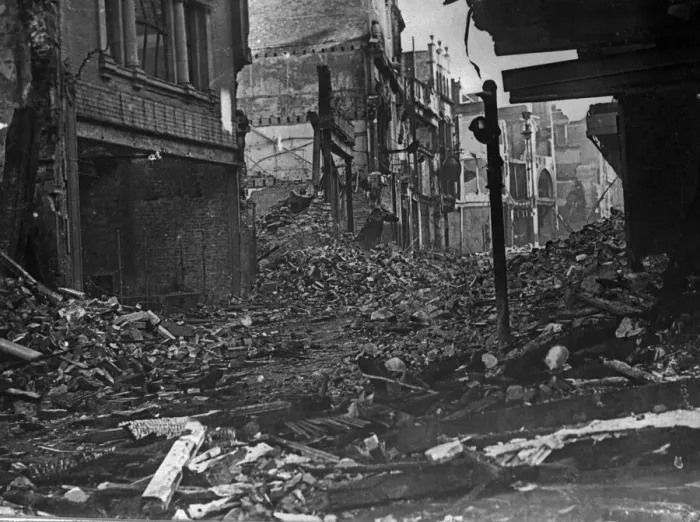Framed Print : Wine Street, Bristol seen from the Dutch Houses which was devastated by high explosive