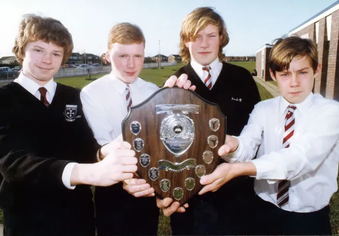 Framed Print : The Winning team from Northfield School, Billingham, who won the Cleveland Trading