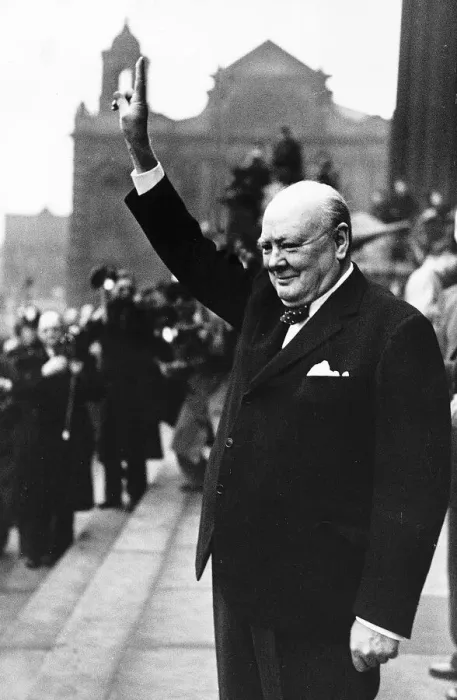 Framed Print : Winston Churchill British Prime Minister holding his fingers up in a V for victory sign