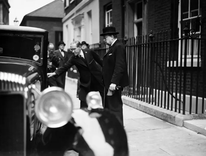 Framed Print : Winston Churchill pictured leaving Number 10 Downing Street during the crisis over Nazi