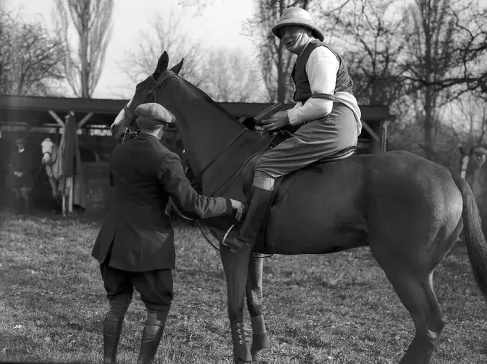 Framed Print : Winston Churchill plays polo at Worcester Park April 1924
