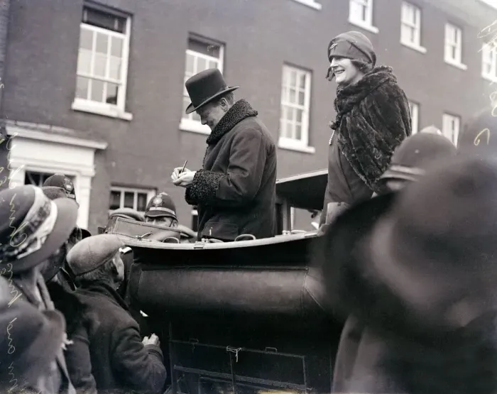 Framed Print : Winston Churchill is seen with his wife Clementine Churchill in an open topped car