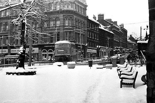 Winter weather 1972. Heavy snow on Grainger Street and Westgate Road, Newcastle. 01  /  02  /  72