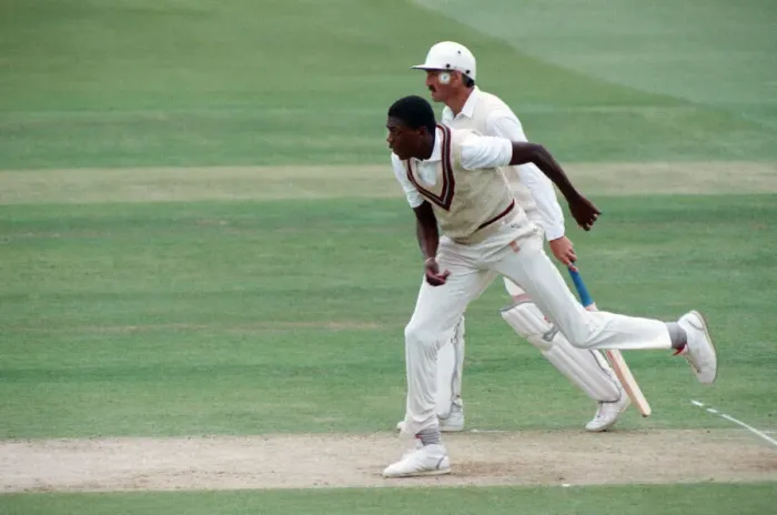 Framed Print : The Wisden Trophy - 2nd Test, England V West Indies. West Indian bowler Curtly Ambrose Framed Print : The Wisden Trophy - 2nd Test, England V West Indies. West Indian bowler Curtly Ambrose