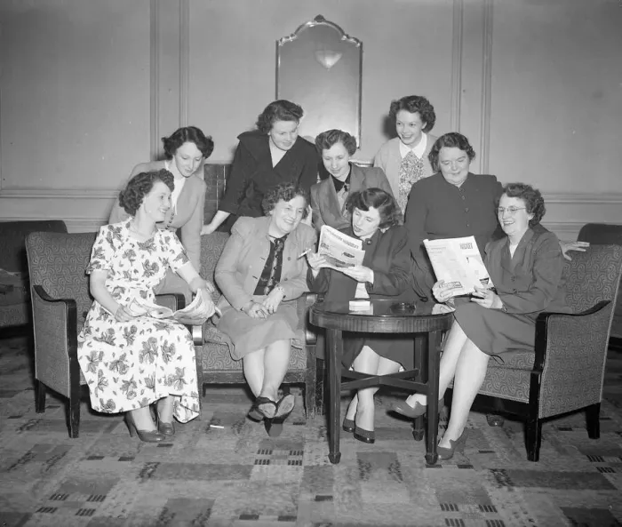 Framed Print : Wives of the Newcastle team seen here relaxing in their London hotel rooms before the FA