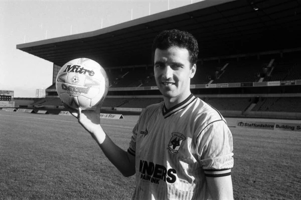 Wolverhampton Wanderers F. Cs new signing, Paul Cook, at the Molineux Stadium