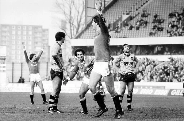 Wolverhampton Wanderers v. Manchester United. Feburary 1984 MF14-12-010 The final score