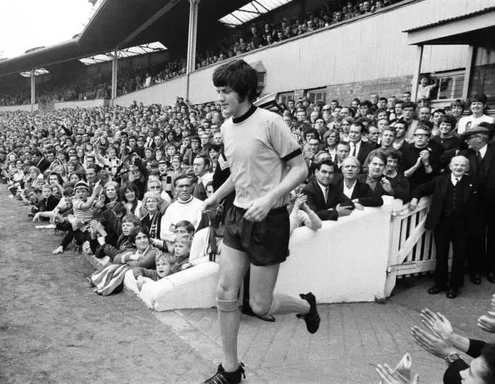 Framed Print : Wolverhampton Wanderers Vs. Nottingham Forest. Peter Knowles rins onto the pitch Framed Print : Wolverhampton Wanderers Vs. Nottingham Forest. Peter Knowles rins onto the pitch