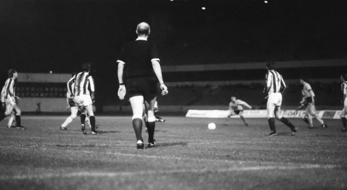 Framed Print : Wolves 1-1 Chorley, FA Cup First Round Replay (1st Replay), match action at Molineux