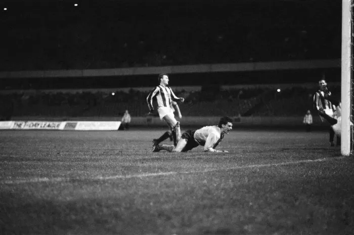 Framed Print : Wolves 1-1 Chorley, FA Cup First Round Replay (1st Replay), match action at Molineux Framed Print : Wolves 1-1 Chorley, FA Cup First Round Replay (1st Replay), match action at Molineux