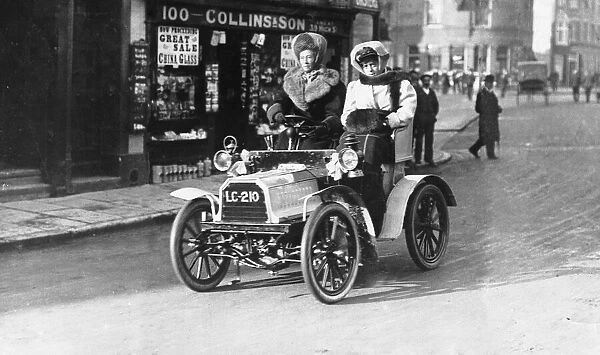 Woman out for a drive in London circa 1908