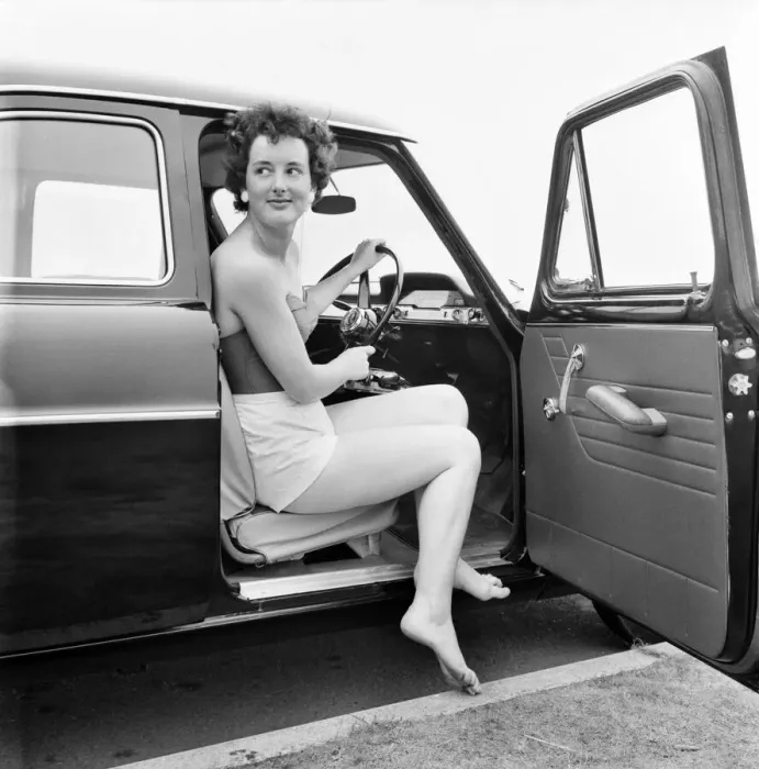 Framed Print : Woman driver at Haylake. June 1960 M4313-004