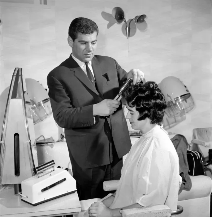 Framed Print : Woman have her hair cut and curled at the hair dressers, 7th June 1962 Framed Print : Woman have her hair cut and curled at the hair dressers, 7th June 1962