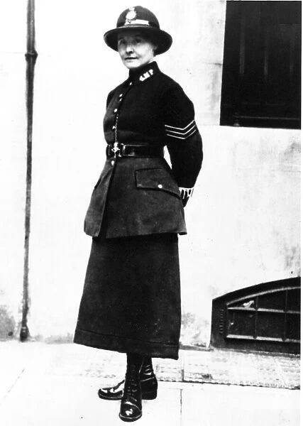 A woman police officer from the 1919 - 1930 era