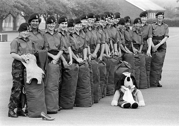 Women Army July 1983 The First group of WRAC girls to join servicemen