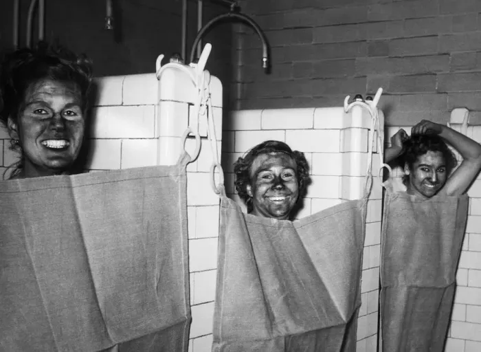 Framed Print : Women Coal screeners with soot covering their faces at Lyme Pit in Lancashire coming off Framed Print : Women Coal screeners with soot covering their faces at Lyme Pit in Lancashire coming off