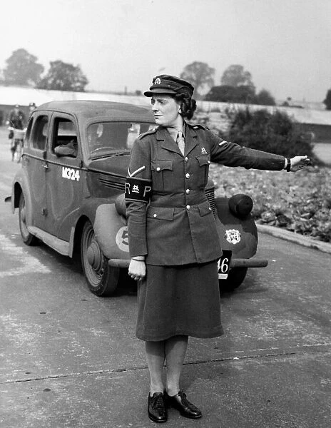 Women of the first ATS Regimental Poice Unit, tat an Auxiliary Territorial Service
