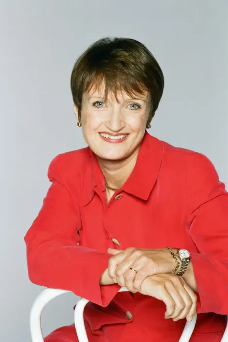 Framed Print : Women Labour MP s. Pictured is Tessa Jowell. 20th September 1996 Framed Print : Women Labour MP s. Pictured is Tessa Jowell. 20th September 1996