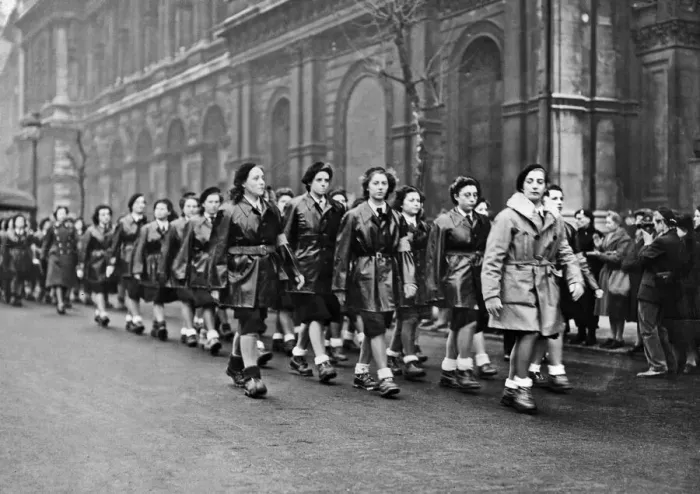 Framed Print : Women members of the French Forces of the Interior march up Whitehall after placing a Framed Print : Women members of the French Forces of the Interior march up Whitehall after placing a