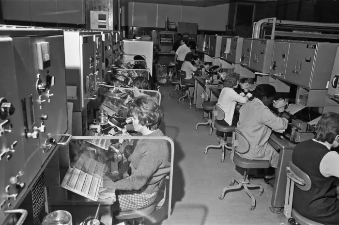 Framed Print : Women night workers at Texas Instruments Ltd in Bedford Circa February 1970