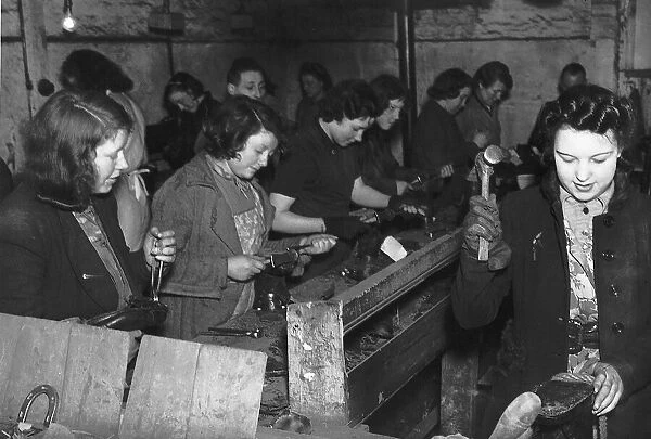 Women Shoemakers during WW2 in England as part of the war effort