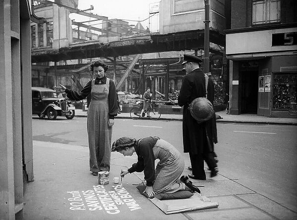 Women Sign writers, 1941 women doing mens jobs during the war years