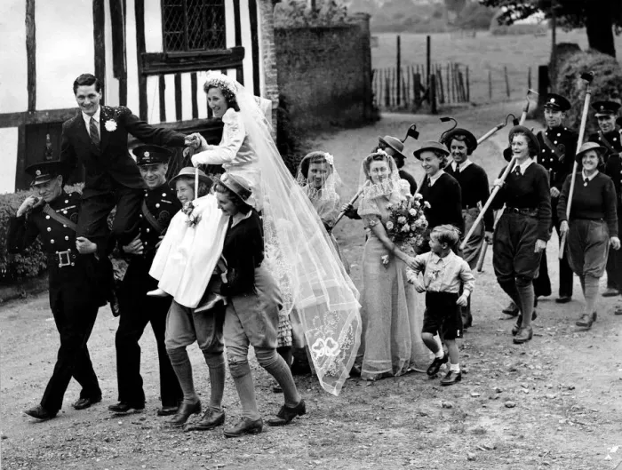 Framed Print : Women at War Marriage September 1941 The Bride and Groom Mr Horace Petts of Framed Print : Women at War Marriage September 1941 The Bride and Groom Mr Horace Petts of