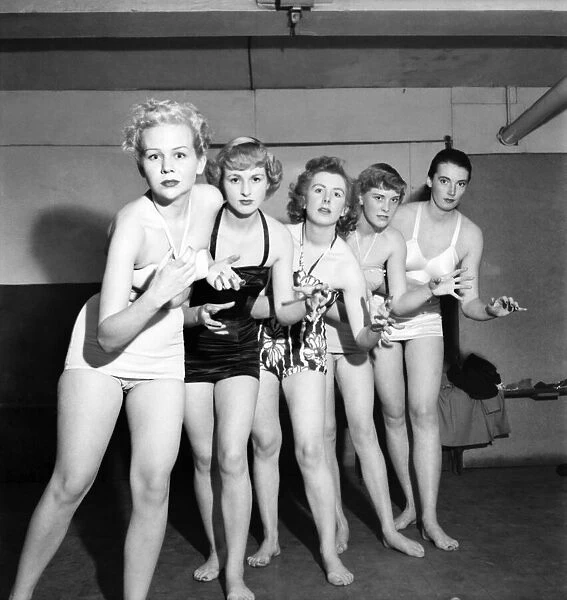 Women Wrestlers. November 1953 D6703