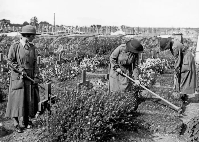 Framed Print : The Womens Army Auxiliary Corps gardeners seen here tending the graves of our fallen Framed Print : The Womens Army Auxiliary Corps gardeners seen here tending the graves of our fallen