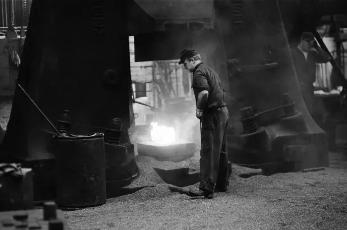 Framed Print : Workers at English Steel Corporation steelworks. 2nd October 1967