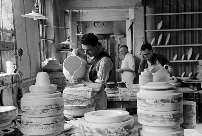 Framed Print : Workers at the Minton China Works in Stoke On Trent, pictured in the mould-making shop Framed Print : Workers at the Minton China Works in Stoke On Trent, pictured in the mould-making shop