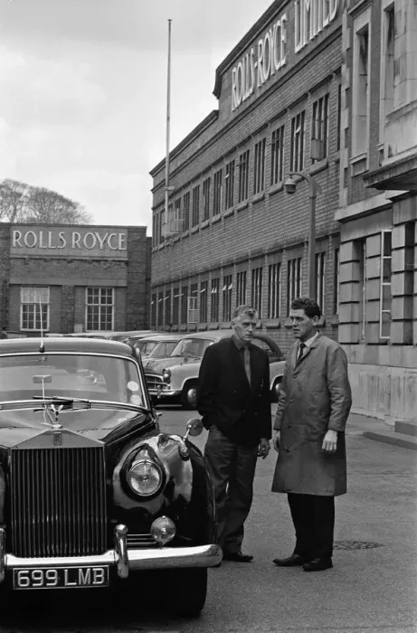 Framed Print : Workers outside the Rolls Royce factory in Derby, 4th April 1968 Framed Print : Workers outside the Rolls Royce factory in Derby, 4th April 1968