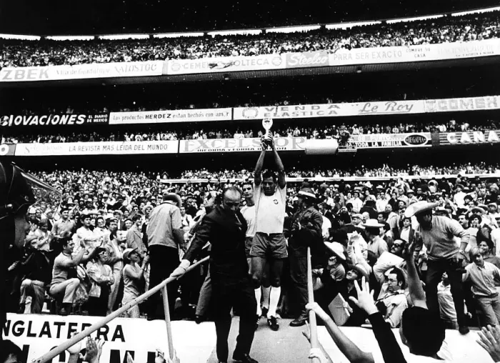 Framed Print : World Cup 1970 Final Brazil 4 Italy 1 Azteca Stadium