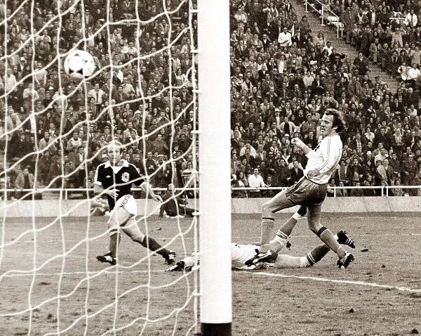 World Cup 1978 Scotland v Holland June 1978 Archie Gemmill scores